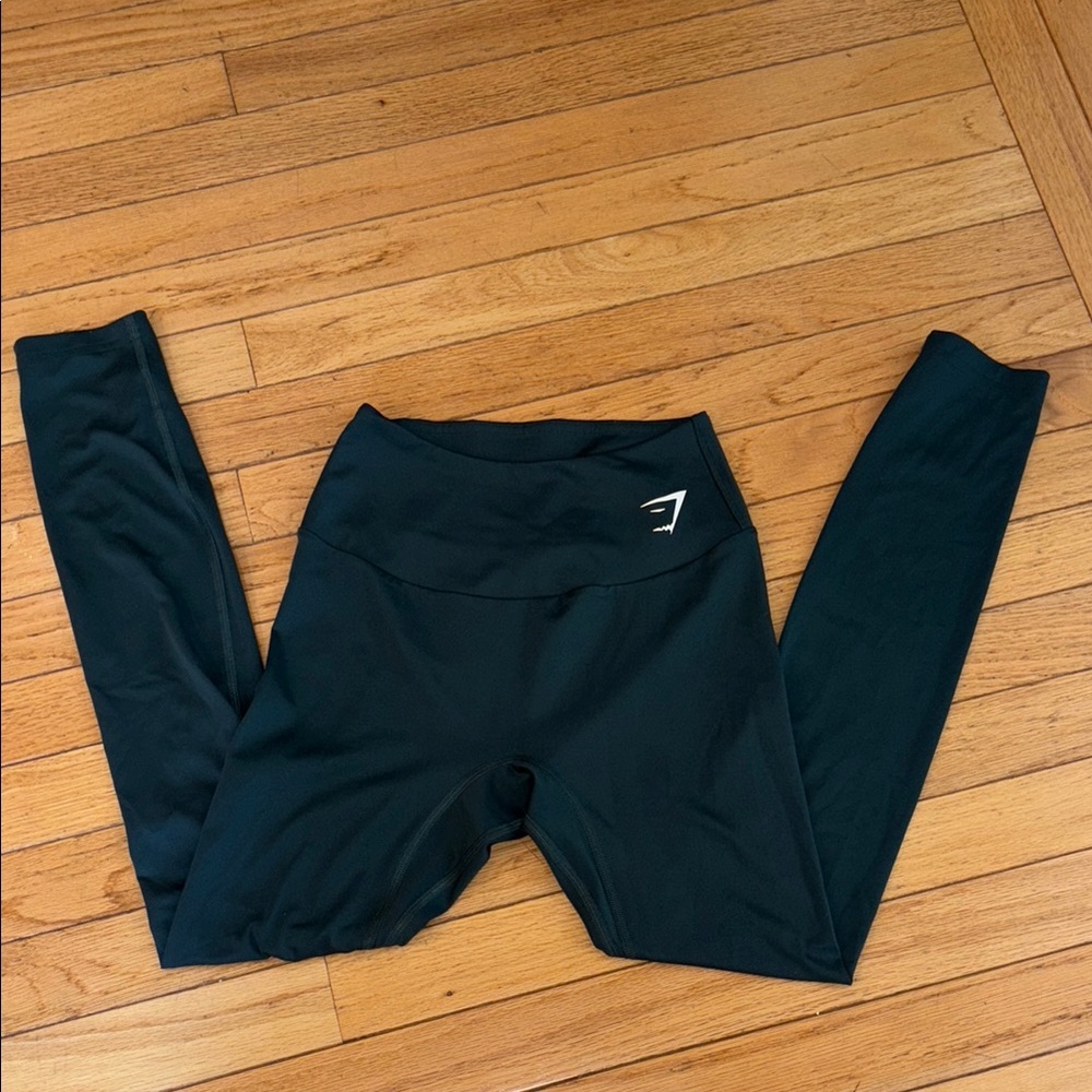 Gymshark forest green leggings size extra small